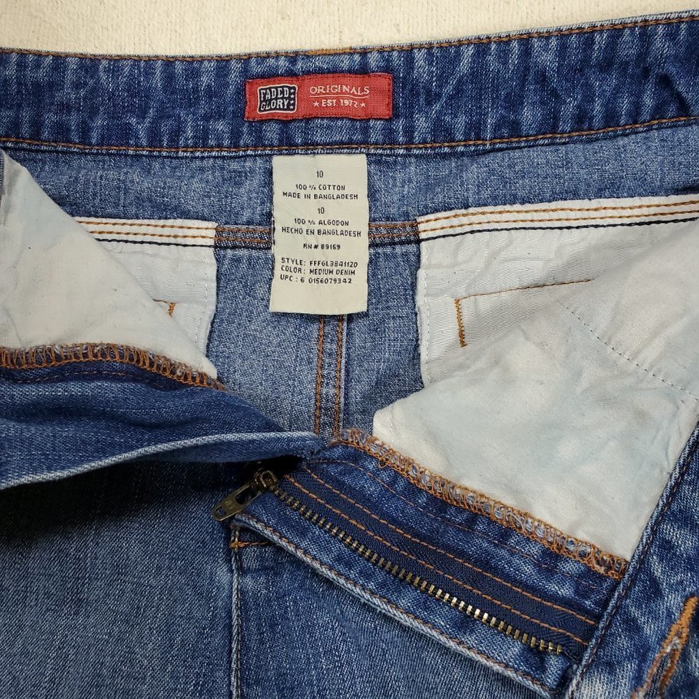 Faded Glory Originals Denim Shorts With 5 Pockets - Sz 10 - Picture 8 of 9
